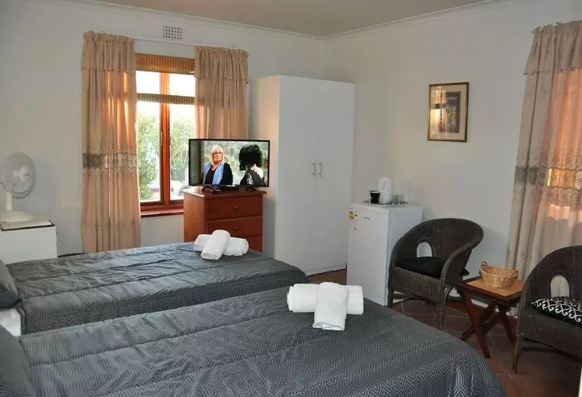 Aamiaismajoitus (B&B) Hermanus At Home