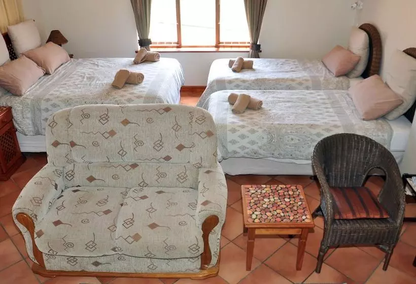 Aamiaismajoitus (B&B) Hermanus At Home
