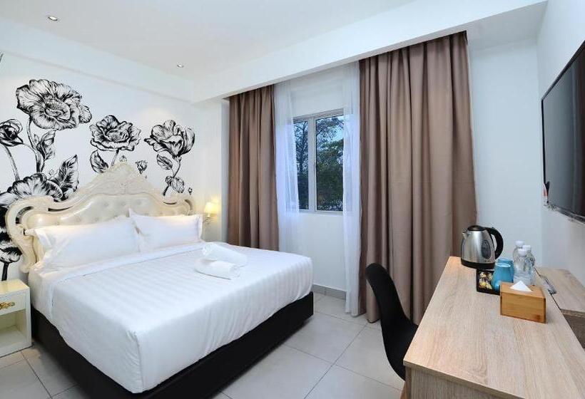 בית מלון כפרי De Art Usj 21