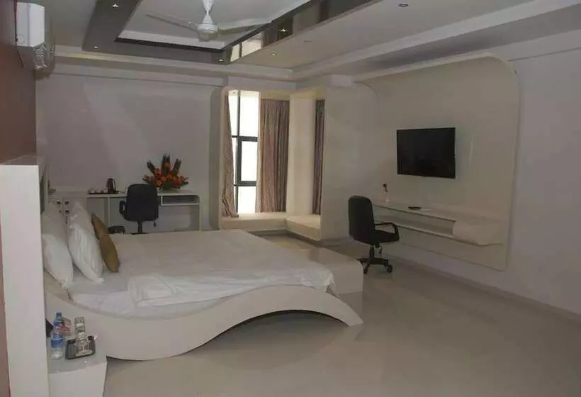 ホテル Lords Inn Porbandar