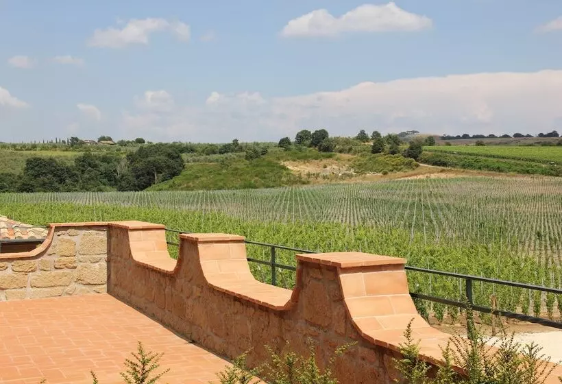 Maaseutuhotelli Agriturismo Poggio Al Tufo