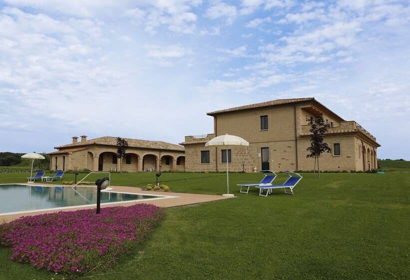 فندق ريفى Agriturismo Poggio Al Tufo
