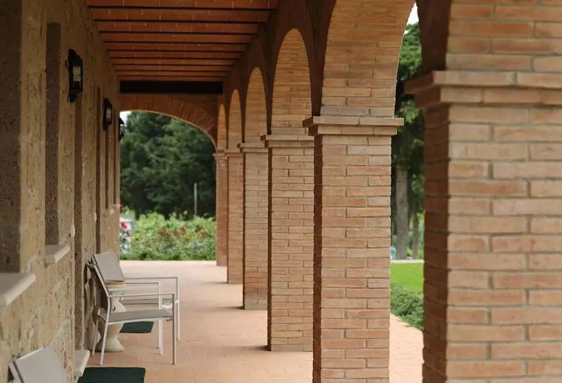 Maaseutuhotelli Agriturismo Poggio Al Tufo