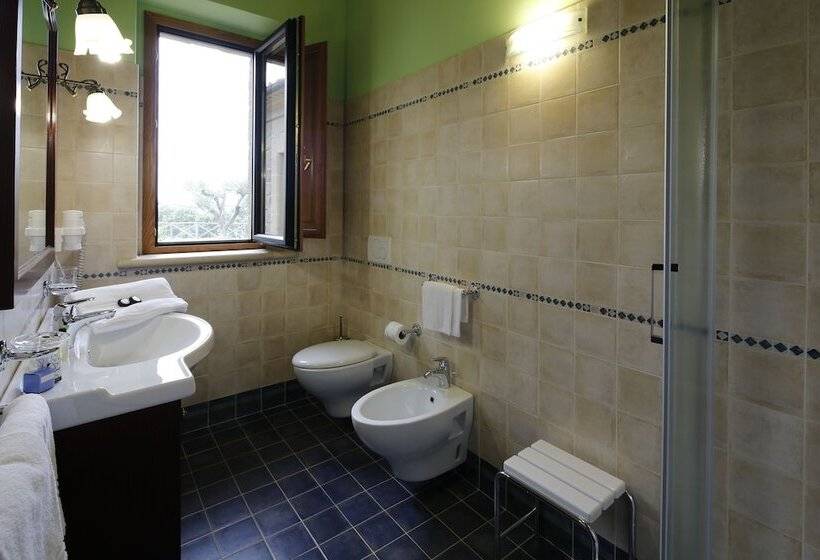 فندق ريفى Agriturismo Poggio Al Tufo