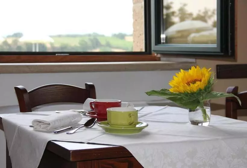 Maaseutuhotelli Agriturismo Poggio Al Tufo