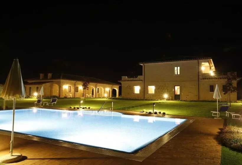 Maaseutuhotelli Agriturismo Poggio Al Tufo