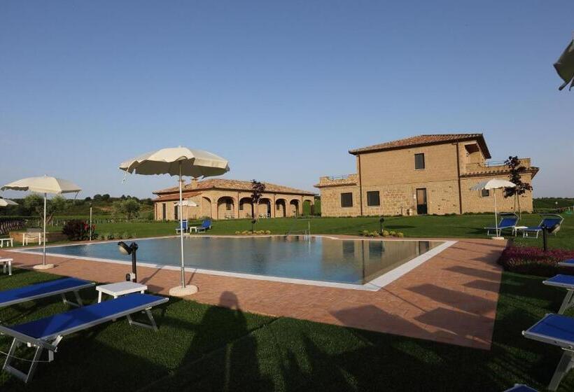 فندق ريفى Agriturismo Poggio Al Tufo