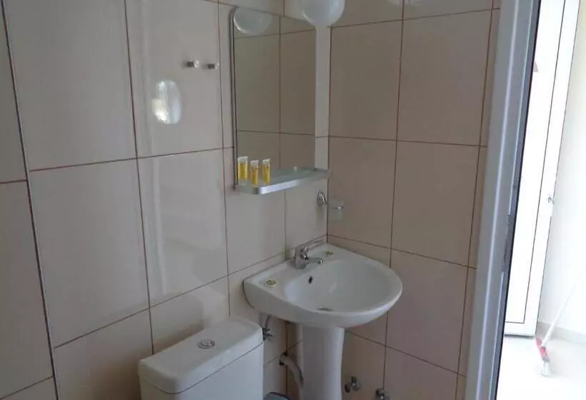 Hotelli Vergina Pension