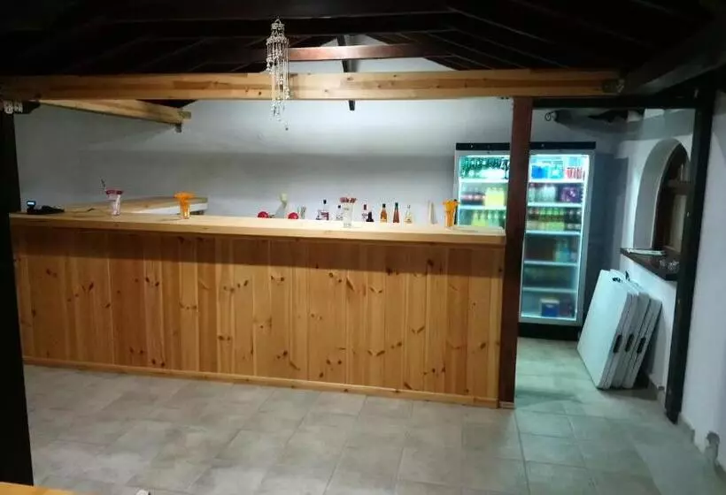 Hotelli Vergina Pension