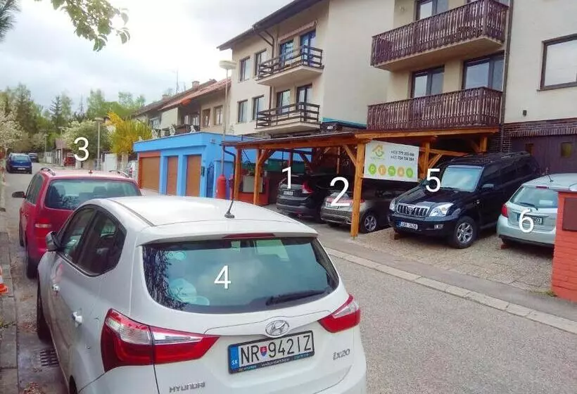 Majatalo Penzion Top