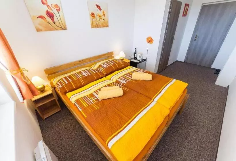 Majatalo Penzion Top