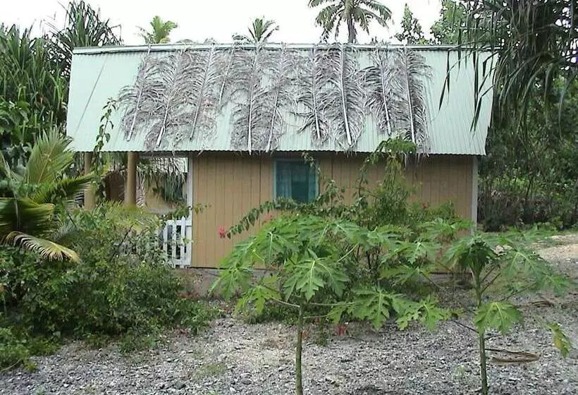 تختخواب و صبحانه Ara Moana Bungalows