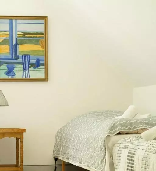 تختخواب و صبحانه Bellinge House