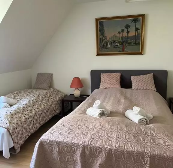 تختخواب و صبحانه Bellinge House