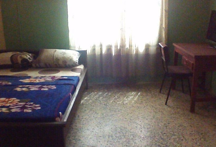 تختخواب و صبحانه The Old Network