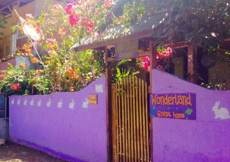 ベッドアンドブレックファースト Wonderland