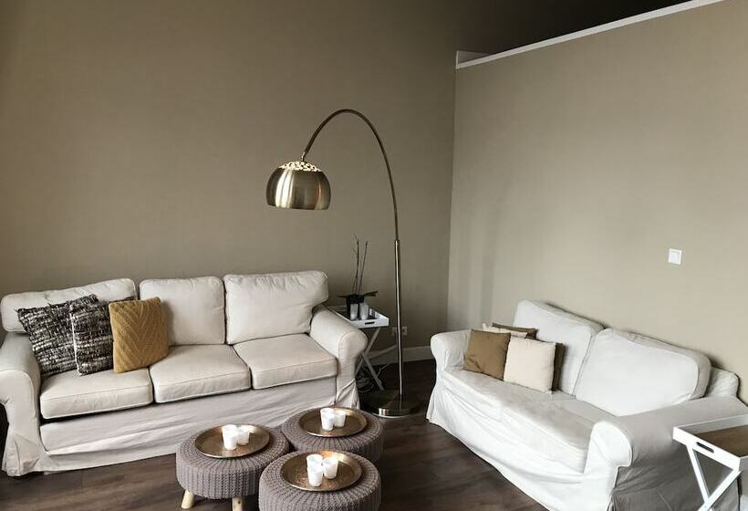 Cityaparthotel   De Gruyter