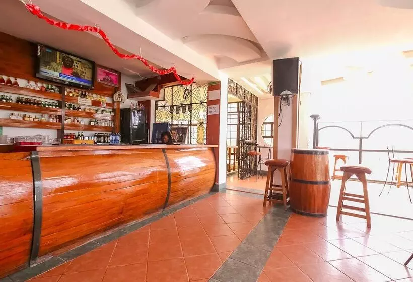 هتل Continental Inn