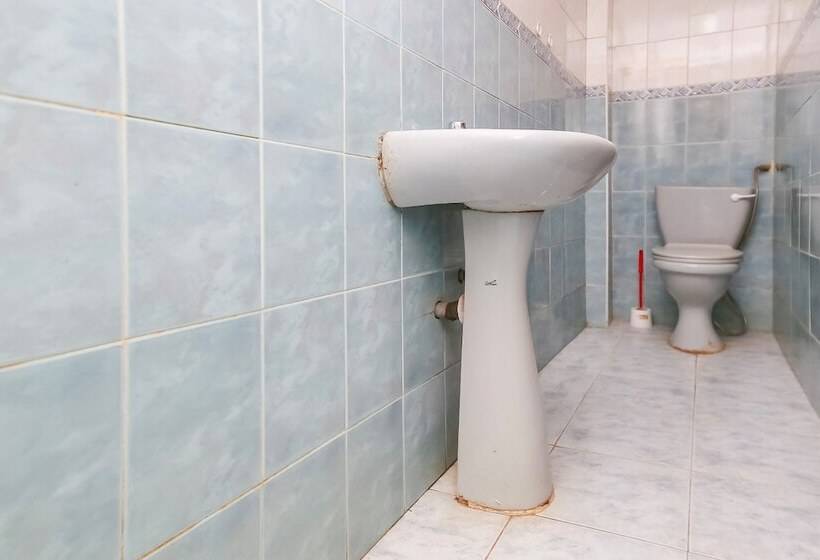 فندق Continental Inn