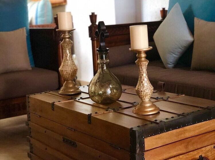 La Leyenda Boutique Hotel By Bunik