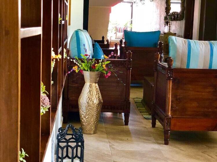 La Leyenda Boutique Hotel By Bunik