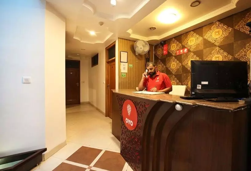 OYO 9230 Hotel Royal Brooks