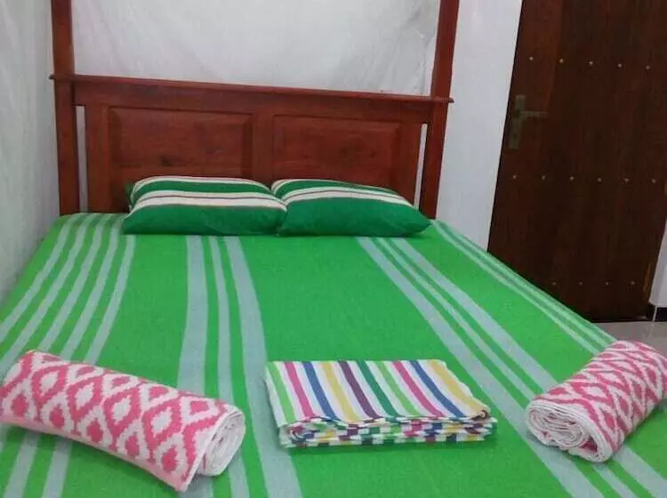 Majatalo Bay Hiriketiya