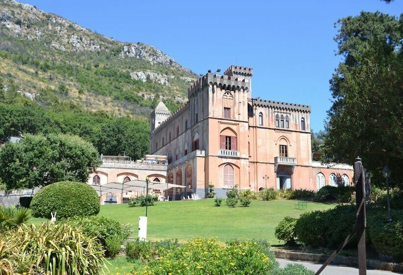 Пансион Holiday Time Sorrento