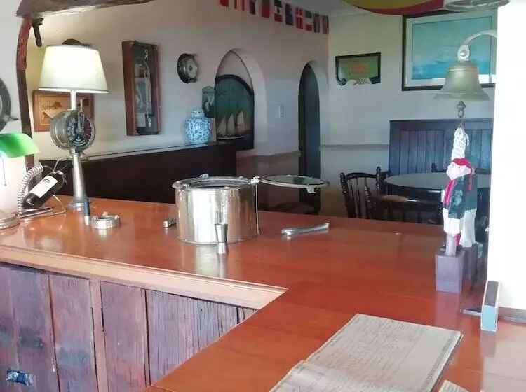 Aamiaismajoitus (B&B) Point Lodge