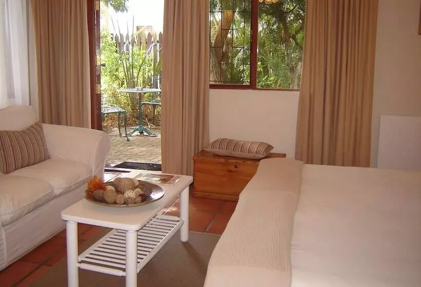Aamiaismajoitus (B&B) Point Lodge