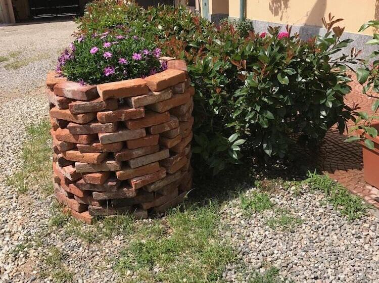 客栈  Duca Di Tromello