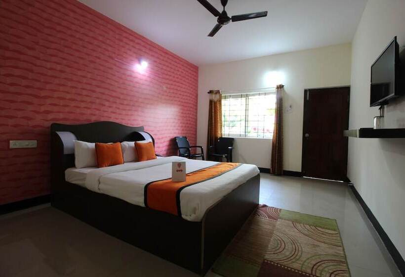 Hotelli Morjim Grand Inn Resort By Oyo Rooms