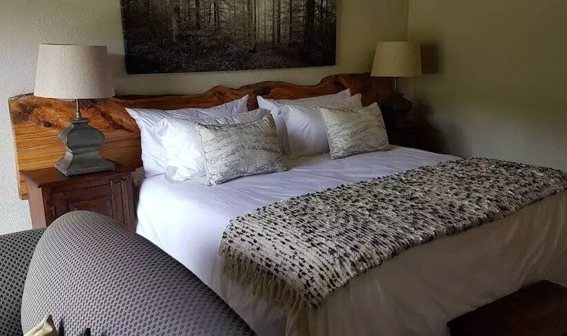 Hotelli Oluchi Lodge