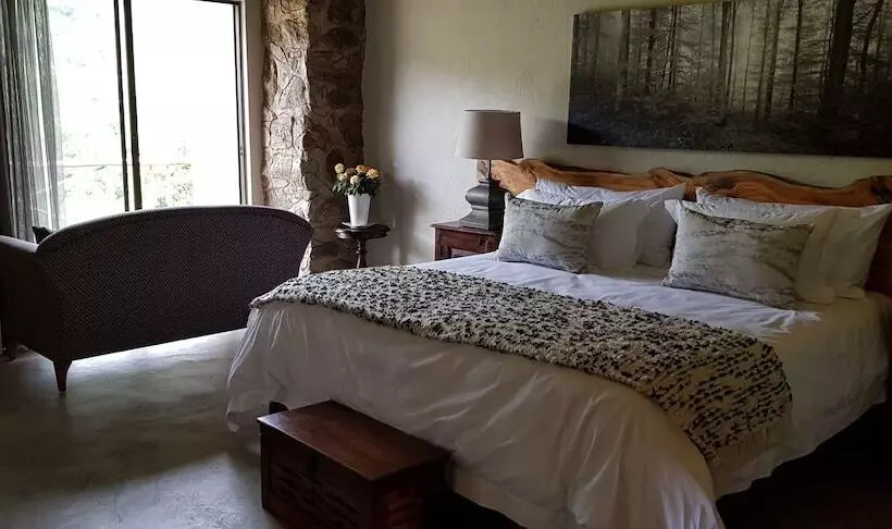 Hotelli Oluchi Lodge