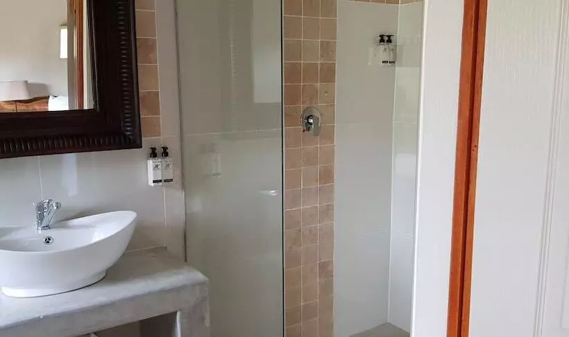 Hotelli Oluchi Lodge