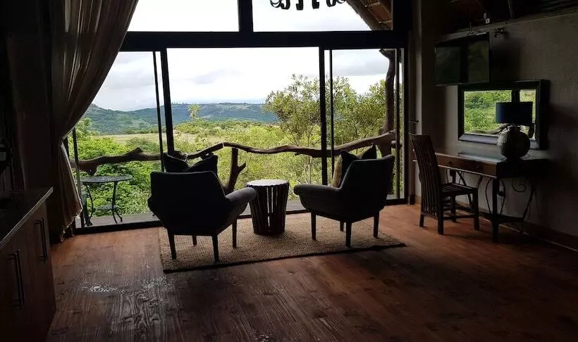 Hotelli Oluchi Lodge