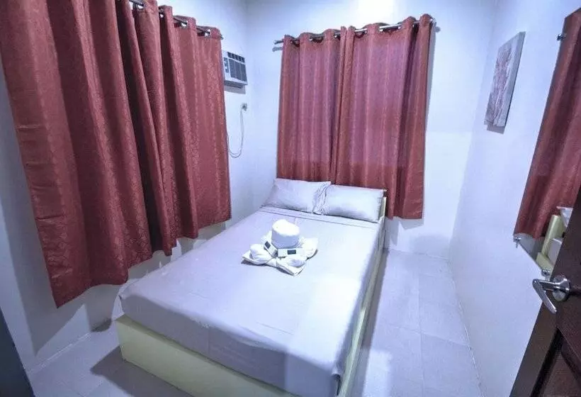 Sulit Budget Hotel near Dgte Airport Citimall