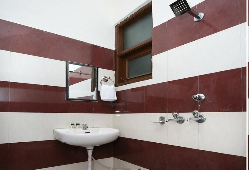 هتل Victoria Palace