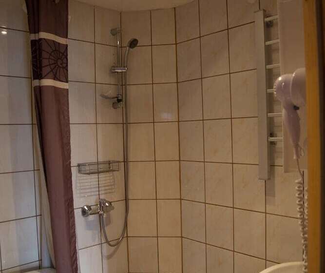 פנסיון Haus Apportin