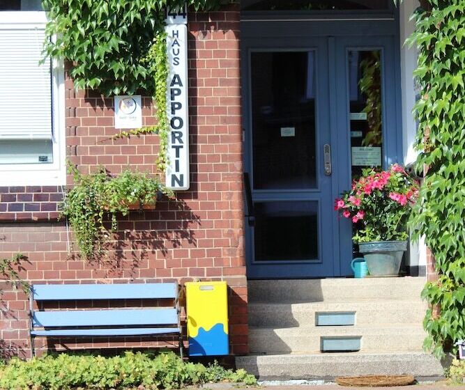 פנסיון Haus Apportin