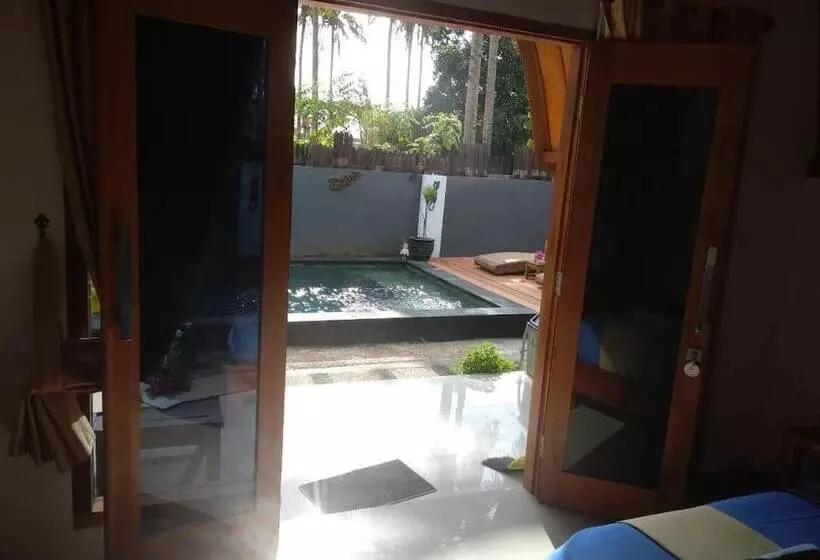 ペンション Macoa Village