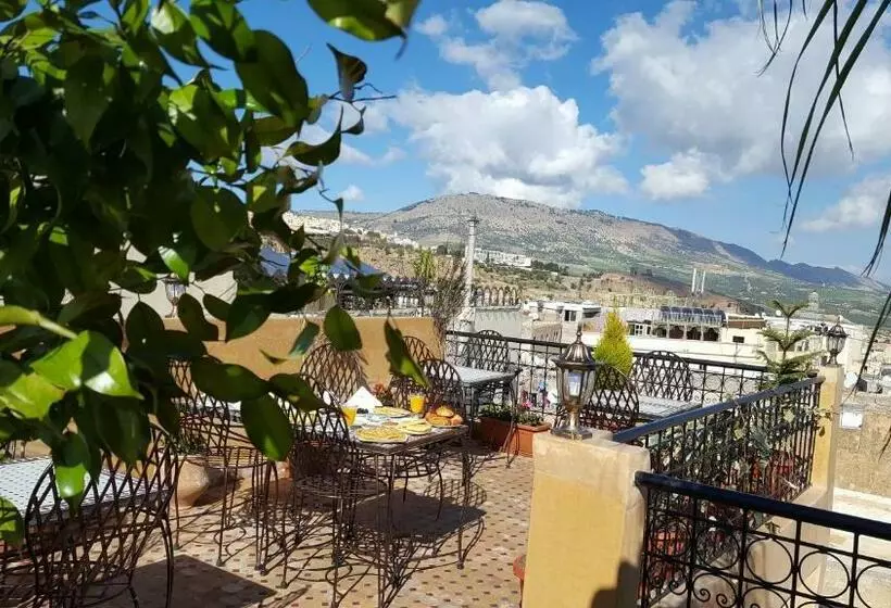 ریاض Dar Nour Fes