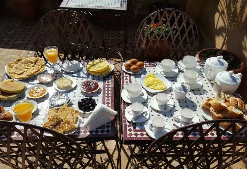ریاض Dar Nour Fes
