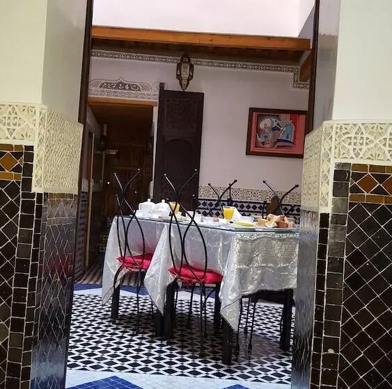 ریاض Dar Nour Fes
