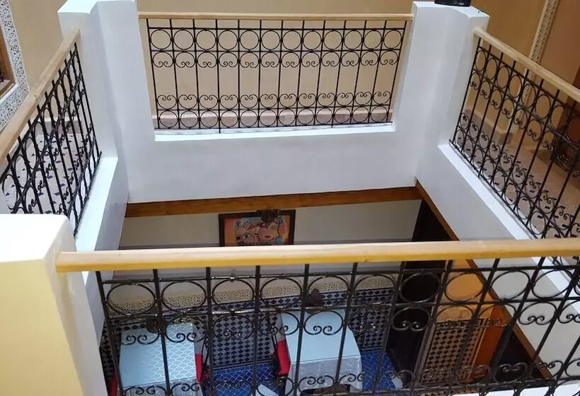 ریاض Dar Nour Fes