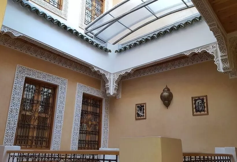 ریاض Dar Nour Fes