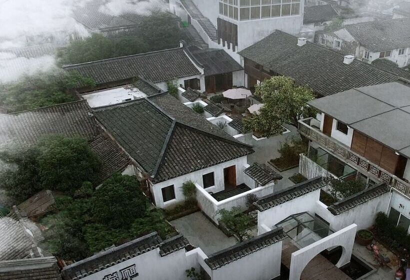 Floral Hotel · Yuexiang Inn Wuzhen