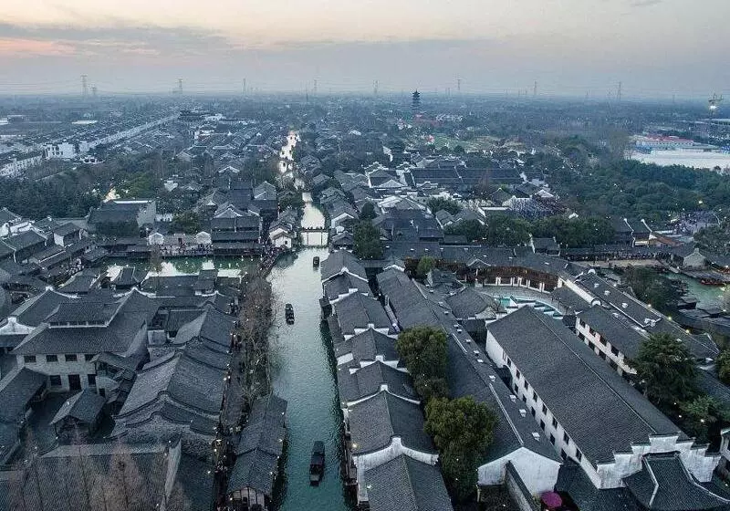 Floral Hotel · Yuexiang Inn Wuzhen
