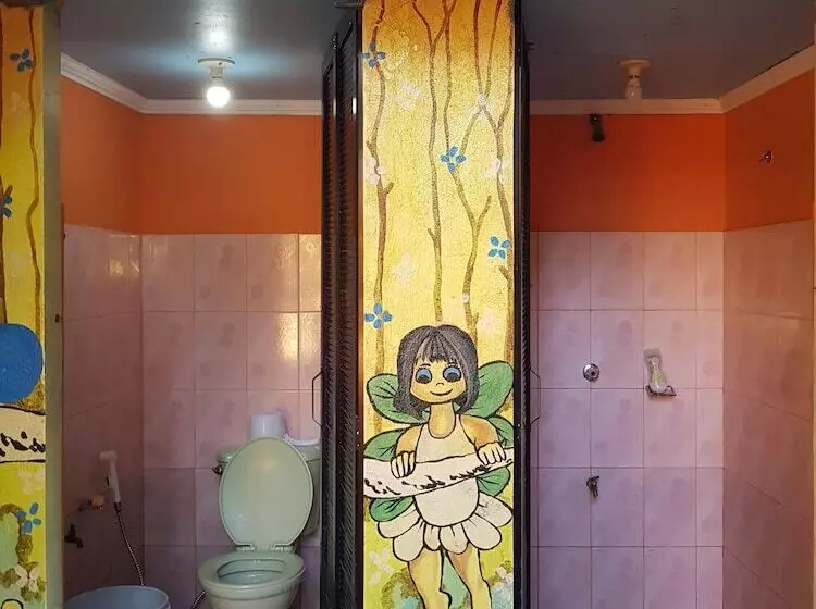 هتل Pleasant Valley Guesthouse   Baler