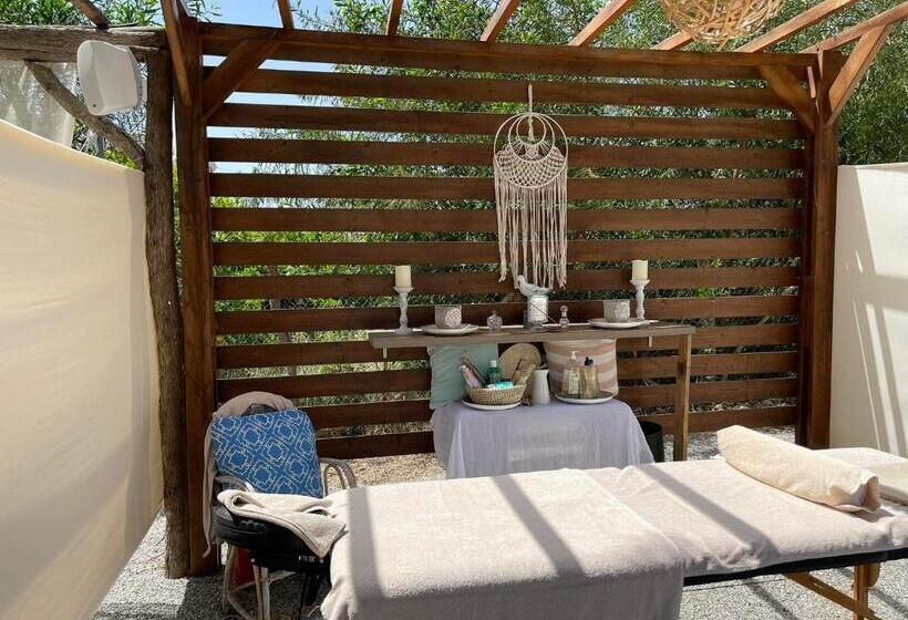 فندق Eco Beach And Magic Garden